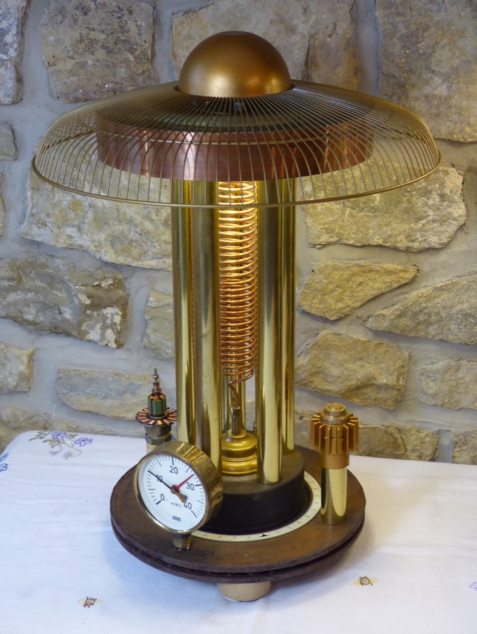 Steampunk Lamp 59_0648_900.jpg